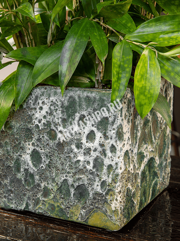 Кашпо Baq Lava Cube relic jade (glazed inside)