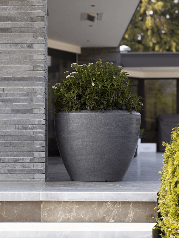 Кашпо Capi Arc Granite Planter Ball Anthracite